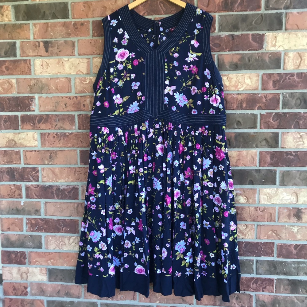 Jessica London Women's Plus Dress size 24 Floral